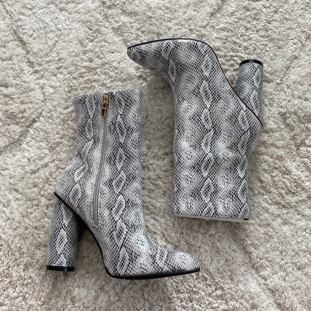 Fashion Nova Snake Boots